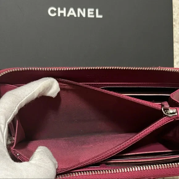 Authentic Chanel patent quilted long wallet with complete inclusion - Picture 16 of 16